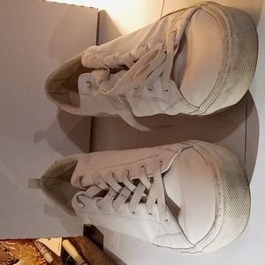 Mens Banana Republic white leather sneakers